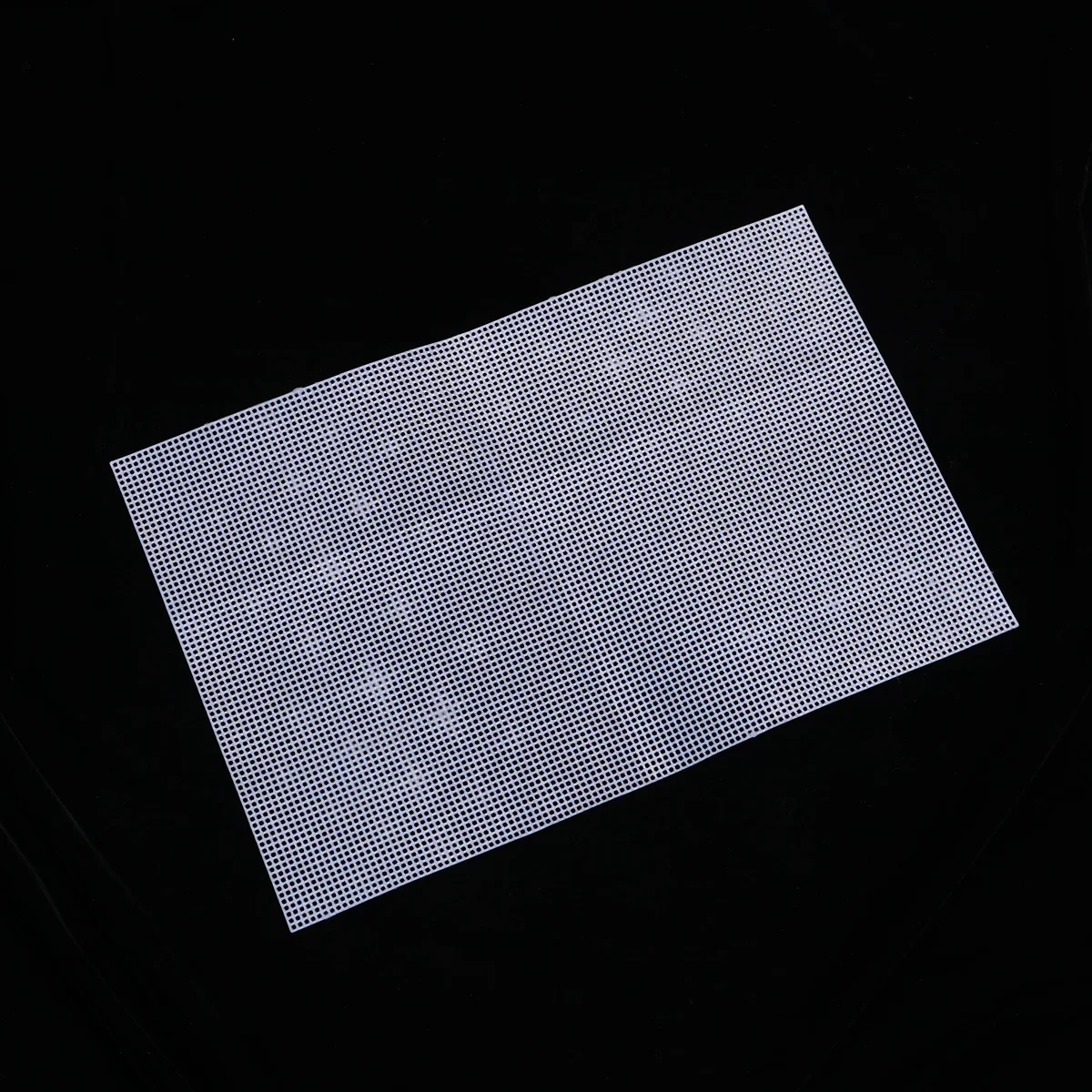 

5Pcs Plastic Mesh Grid Sturdy DIY Sheet for Aquarium Tank Supplies Multi-Use Cuttable Panel Flexible Lining Board Woven Base