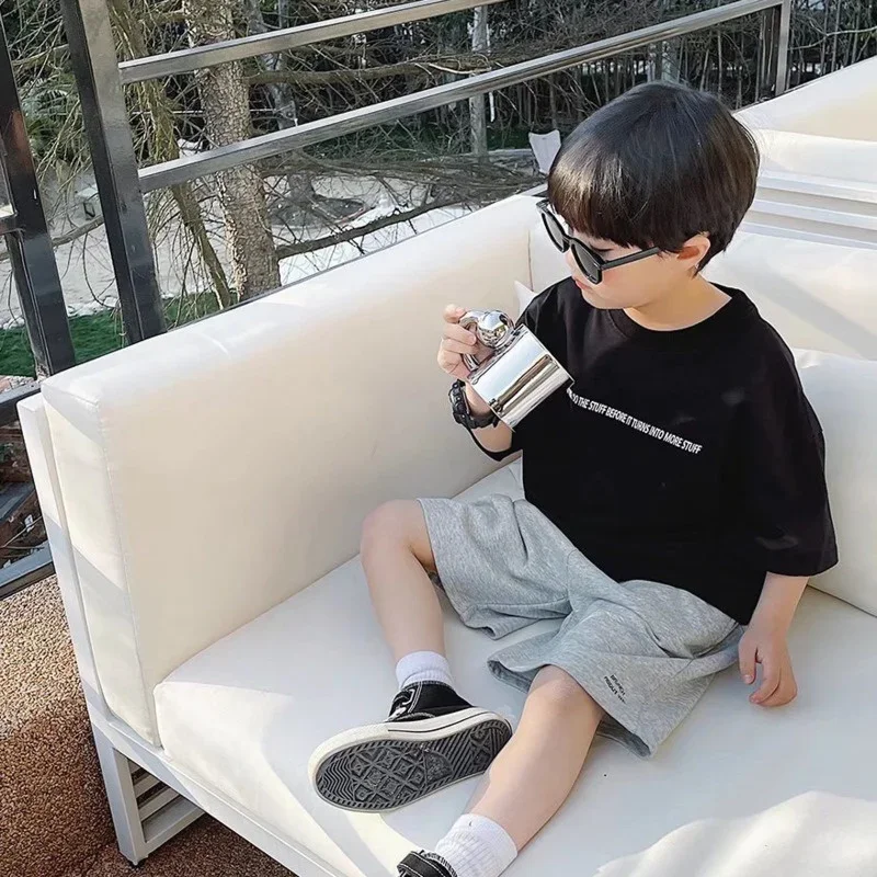 Camiseta con estampado de palabras en inglés para niños, camisetas de manga corta para niños pequeños, camisetas informales Han Fan Summer 2025 The New Cool Kids Boy