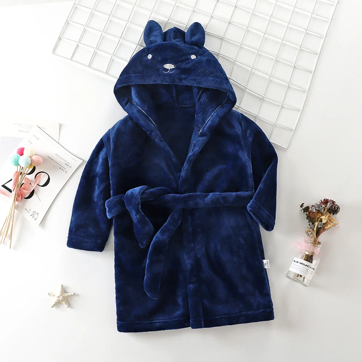Personalized Autumn Winter Kids Hooded Bathrobe Baby Bath Robes Boys Girls Cartoon Rabbit Flannel Pajamas Long Sleeve Bathrobe