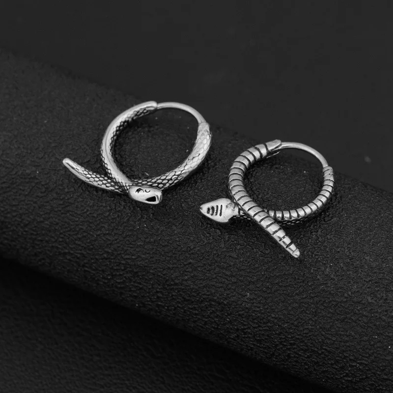 1 Pair Street Pop Punk Small Hoop Earrings For Man Woman Animal Skull Stainless Steel Gothic Hip Hop Pierced Ear Jewelry view 3