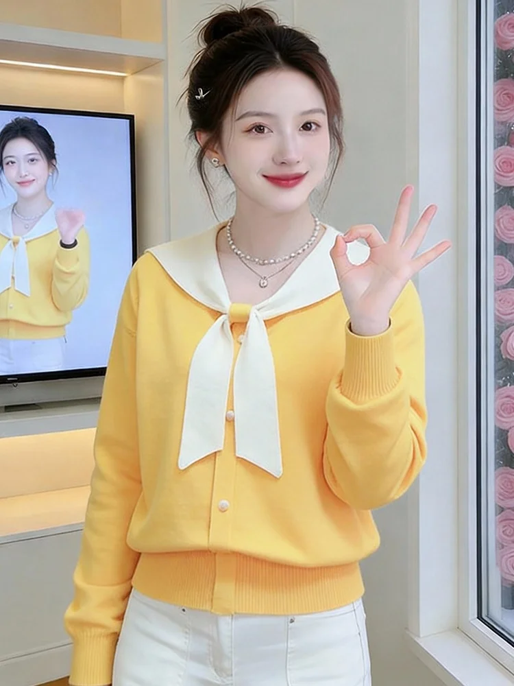 

Stunning Knot Splice Knitted Sweater Women's Fashionable Autumn Winter Short Length Collar Single Button Closure