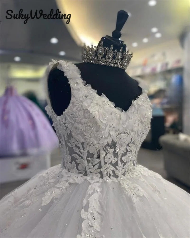 Белое платье принцессы для Quinceanera с V-образным вырезом, кружевной корсет с блестками и аппликацией, милое платье из искусственной кожи, платье 15 дюймов, женское платье