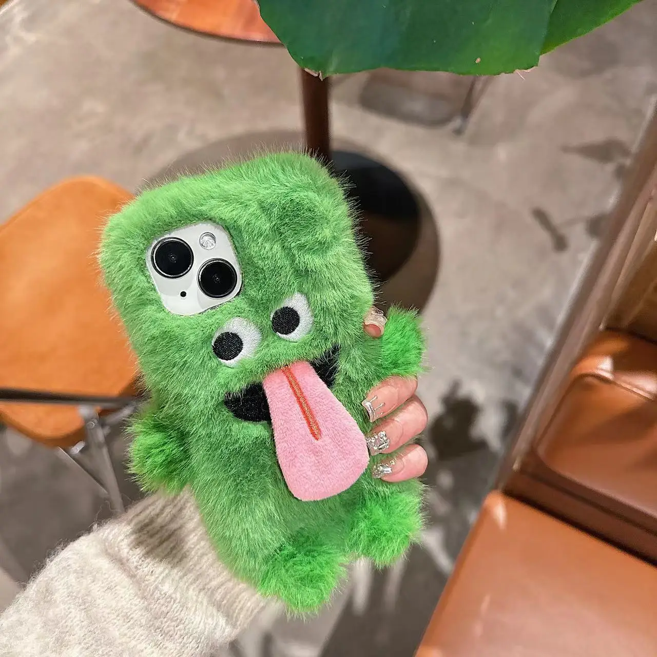 Phone Cases for Couples Plush  Tongue Apple for IPhone16 15 14 13 11 12 Pro Max Mini Plus  Case Soft  Winter  Autumn Shockproof