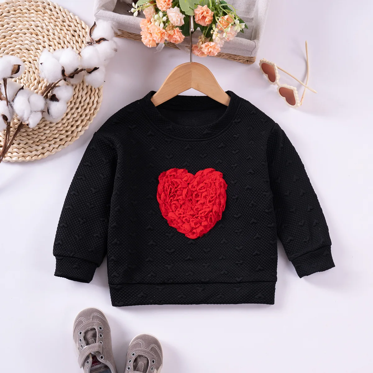 Recién llegado, sudadera de manga larga para niño niña, Top cálido de cuello redondo con estampado de corazón y rosa, sudaderas con capucha para niña de 1 a 7 años