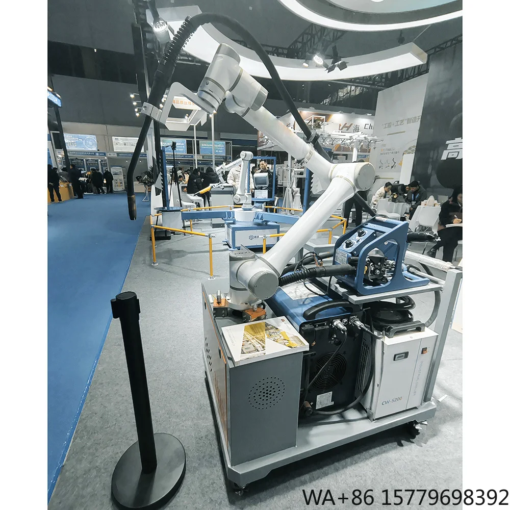 HWINT Best Selling CE Certified 6 Axis Robotic Arm for Palletizing Packaging Sorting and Conveyor Handling