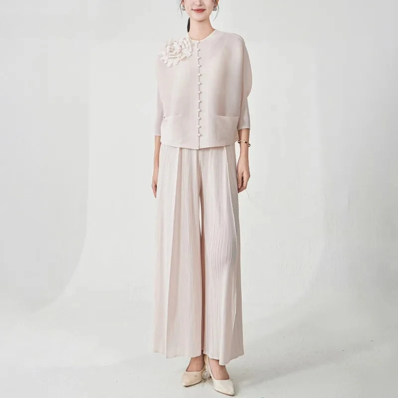 

Miyake Fashion Casual Versatile Solid Color Women's Suit 2025 Summer New Crew Neck Top High-Waisted Wide-leg Pants 2-Piece Set