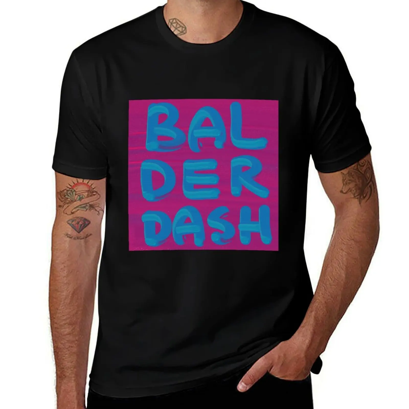 تي شيرت مطبوع عليه كلمة BAL DER DASH تي شيرت مضحك تي شيرت رجالي بقصة ضيقة
