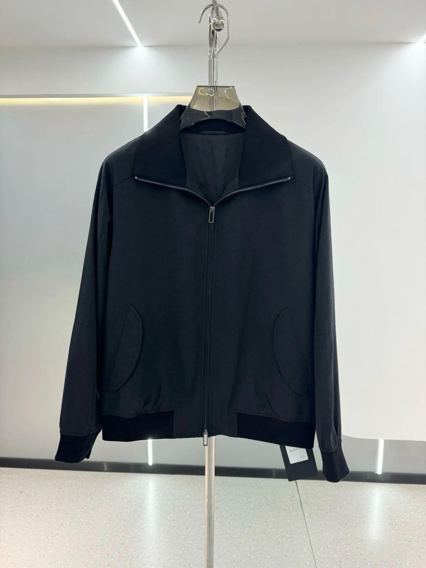 

Итальянская повседневная куртка LP с лацканами Old Money