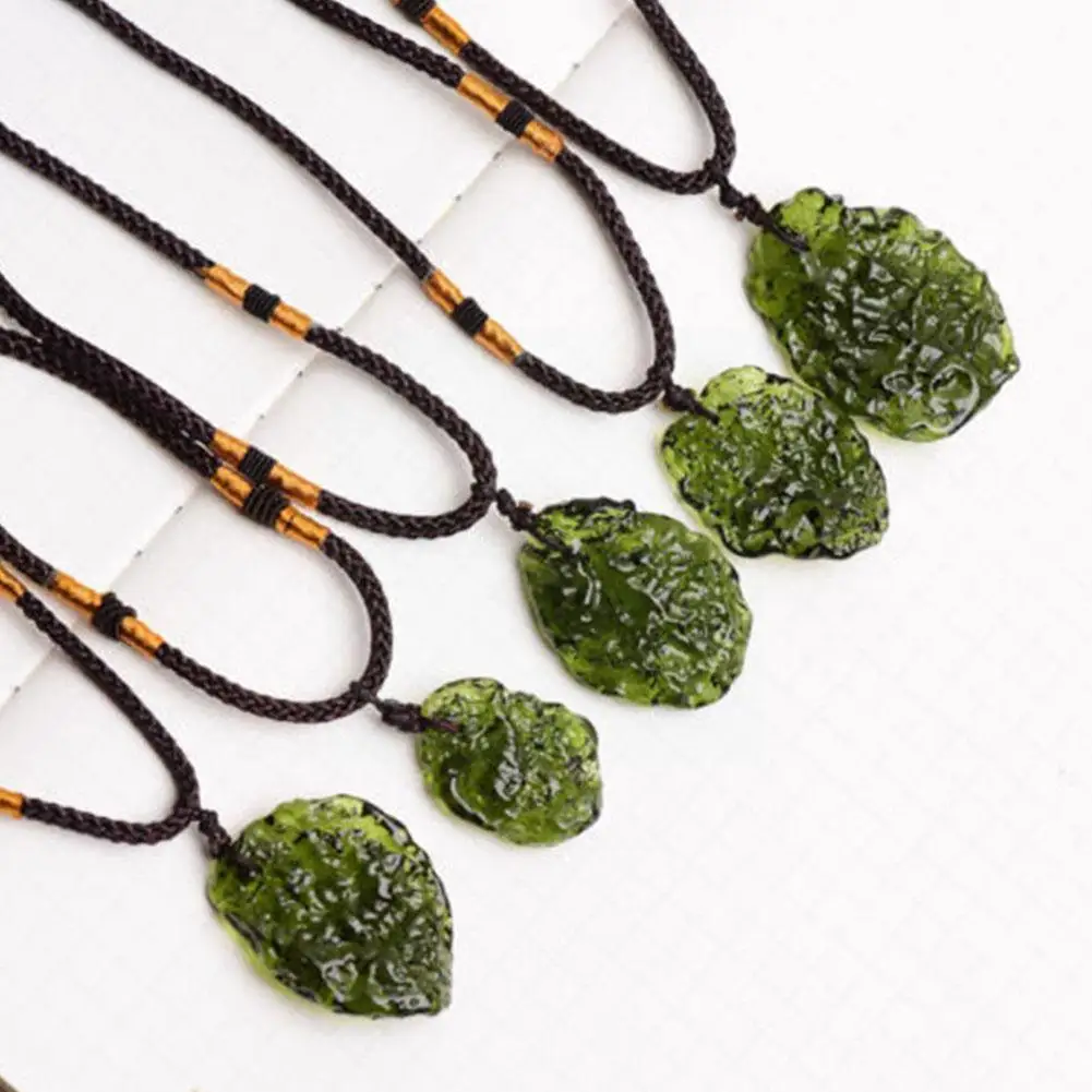 Natural Unique Crystal Quartz Necklace Impact Glass Necklace Pendant Meteorite Pendant Green Unisex Stone Moldavite X1W4