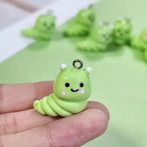 10pcs 3D Green Caterpillar Resin Charms Kawaii Cartoon Animal Pendant Cute Earring Keychain Necklace Pendants DIY Jewelry Make