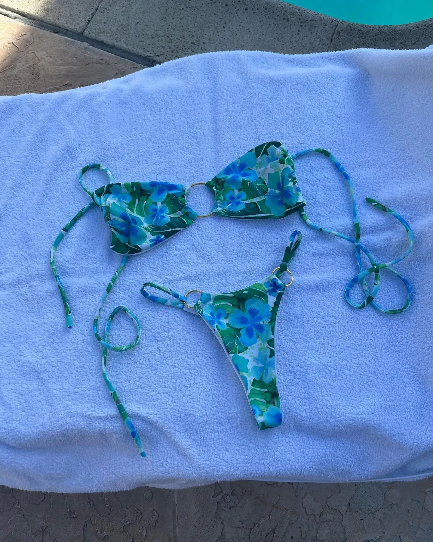 

Sexy 2Pieces Bikini Women 2026 Swimsuit New Printed Swimwear Bathing Suits Micro Bikinis Green Beachwear Bandeau Biquini