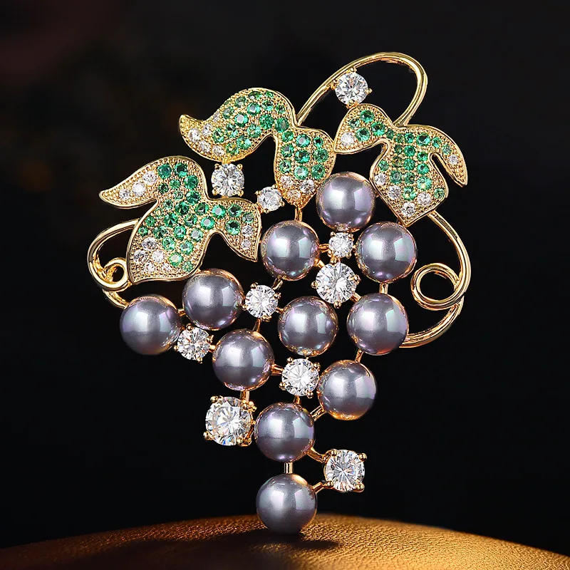 OKILY High-end Style Gray Bead Grape Brooch New Chinese Creative Fruit Corsage Fashionable Versatile Commuter Broche Clothing