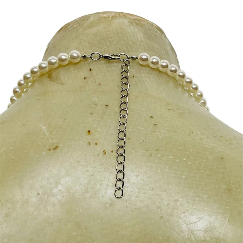Mehrschichtiges Perlen-Neckholder-Bodychain-Top, weiß, mit Kunstperlen, Brustgurt, Hochzeits-Bodyschmuck, Abend-Rave-Crop-Top – Detail 10