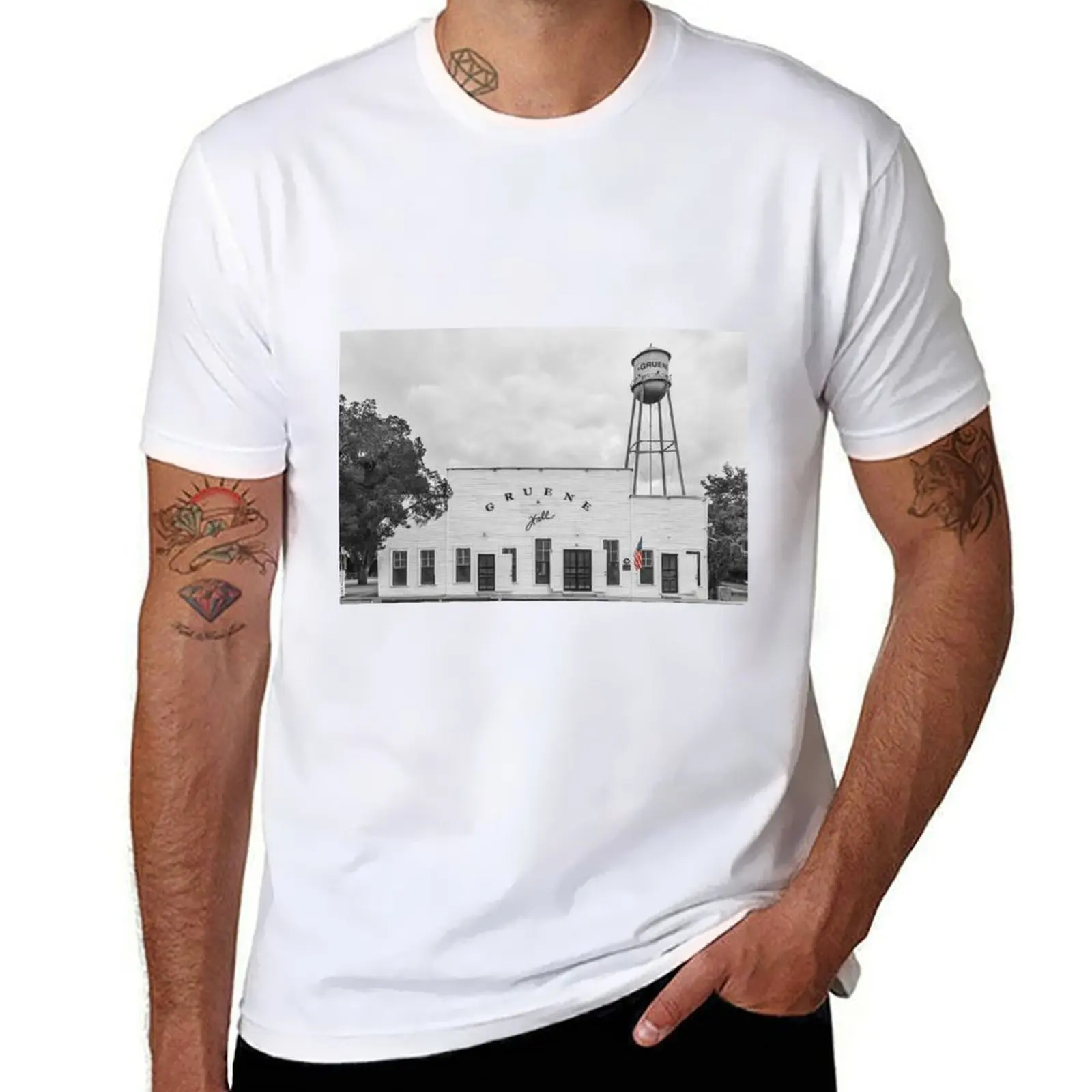 

Gruene Hall in Black and White on Veterans Day T-Shirt man t shirt luxury T-Shirt