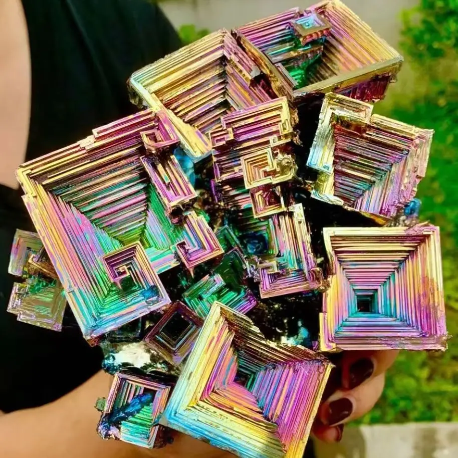 Natural Bismuth Tower Metal Mineral Pyramid Stones Gemstone Healing Stone Meditation Collection or Decor Witchcraft Crystals