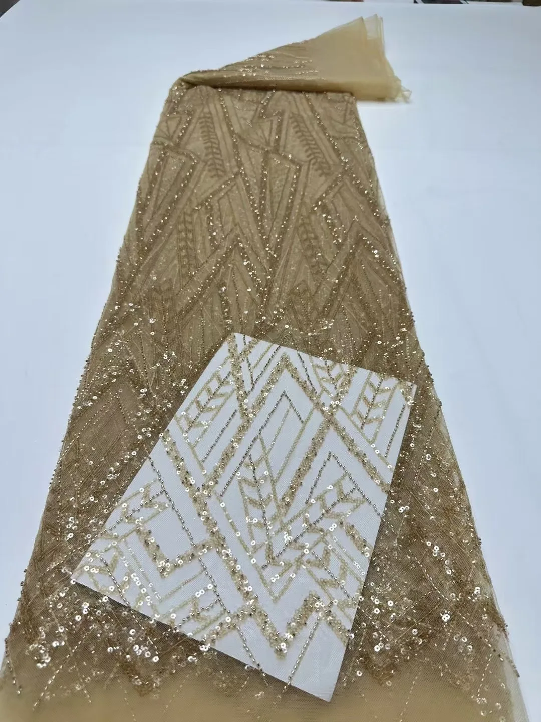 2026 Abito da sposa di moda cucito verde acqua francese con paillettes tulle tessuto di pizzo tessuto di pizzo africano nigeriano di alta qualità