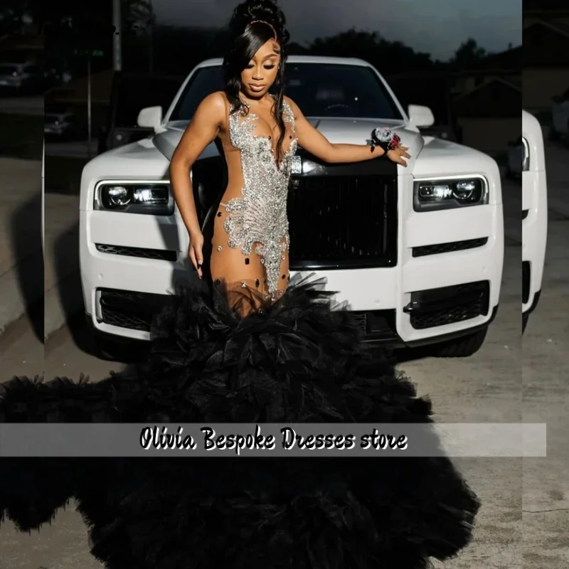 

Customized Luxury 2027 Black Ruffles Prom Dress Sheer Tulle Crystal Beaded Black Girls Aso Ebi Mermaid Party Gown