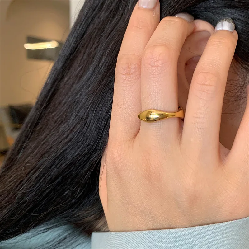 2023 New Arrival Jewelry Geometric 18K Gold Plated Stainless Steel Irregular Wavy Finger Ring for Women Man Kольцо женское