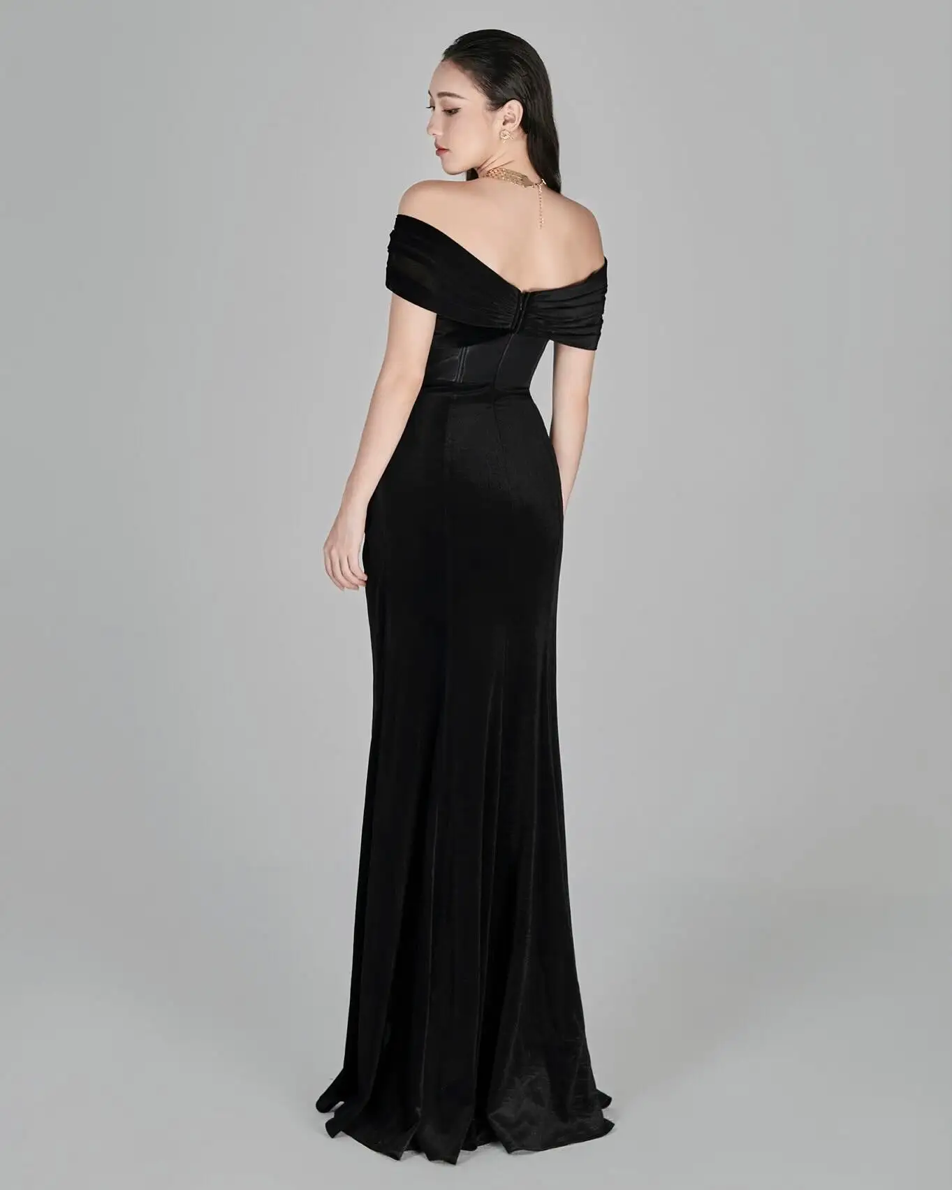 

Sharon Said Elegant Black Off Shoulder Evening Dress with High Slit Pleated for Woman Wedding Arabic Prom Gown SF153 Customized