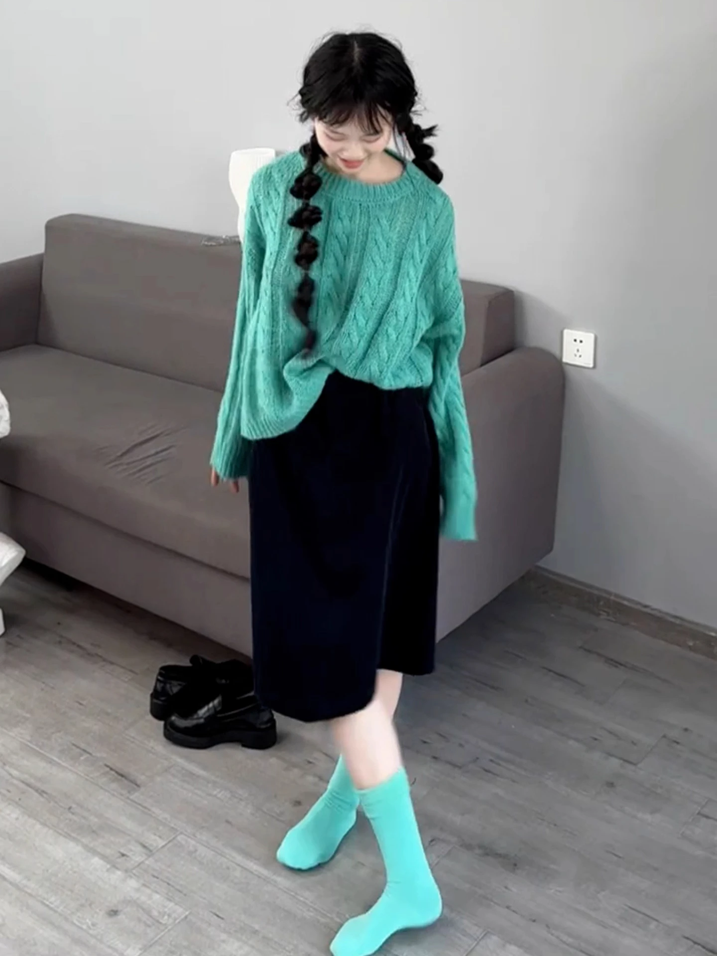 

Свободный вязаный витой свитер, женский осенне-зимний новый корейский свободный трикотаж, удобный теплый топ