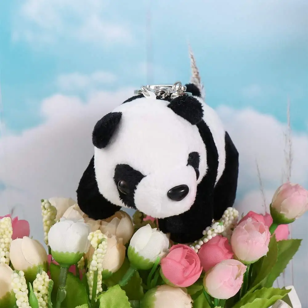 Kleines Geschenk für Männer und Frauen, Auto-Schlüsselanhänger, Cartoon-Taschenanhänger, Rucksäcke, Schlüsselanhänger, Plüsch-Schlüsselanhänger, Plüsch-Schlüsselanhänger, Panda-Schlüsselanhänger