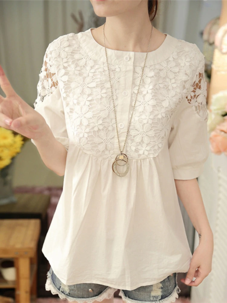 Retro Embroidered Cotton Linen White Shirt Lace Hollow Out Loose Literary Thin 2021 New Summer Women Blouse Blusa Feminina