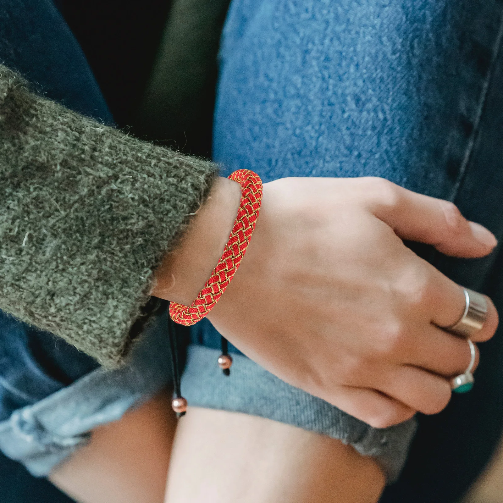 

Red String Bracelet Handmade Woven For Women Men Fashion Portable Wrist Decoration Braided Cord Wear-Resistant