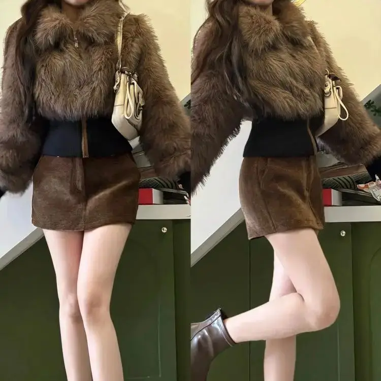 High-Grade Skirt Two-Piece Retro Spice Girl Wind Hair Warm Jacket Pure Desire Wind Slim Temperament Suit