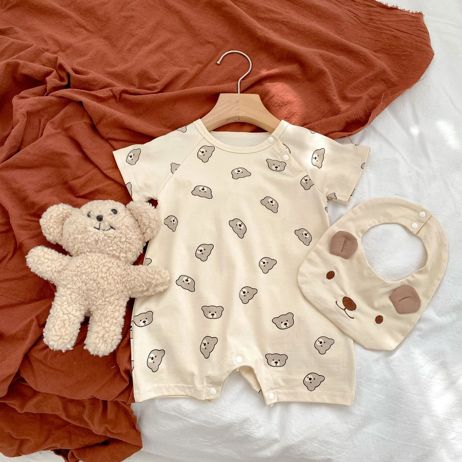 Infant Newborn Girls Boys Bear Print Outfits Cotton 100% Short Sleeve Jumpsuits Kids Baby  Clothing Romper + Bibs