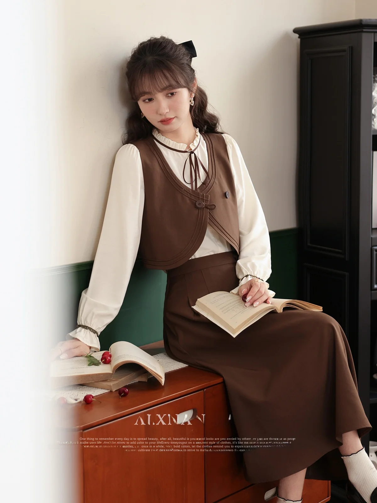 Conjunto de falda larga y Sve irt marrón para mujer, traje de camiseta Faion, otoño 2023, nuevo Sle de Lu Xiang Nan, jarabe de arce Latte