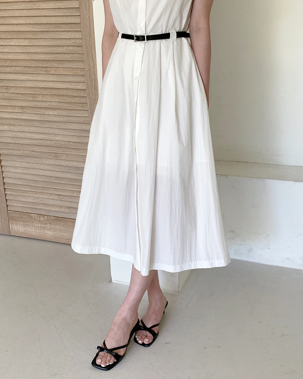 Chic White Short Sleeve Women Shirt Dress Summer Turn Down Collar A-Line Casual Dress Simple French Style Simple-breasted Dress