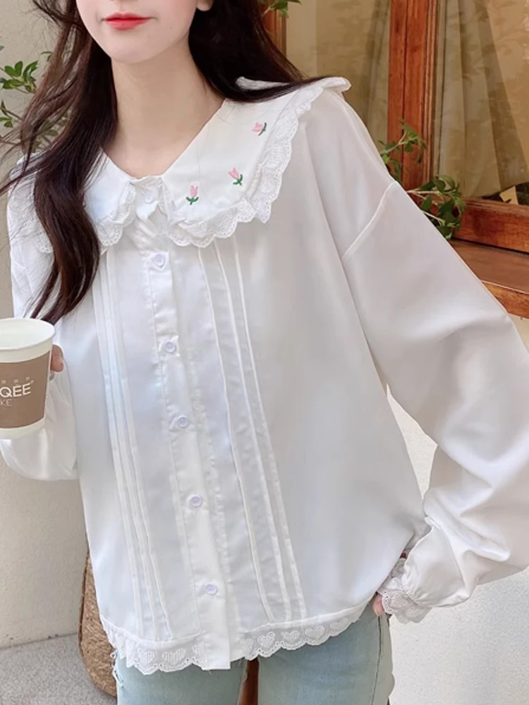 

KIMOKOKM Preppy Style Korea Sweet Women's Shirt Cute Peter Pan Collar Single Breasted Kawaii Embroidery Flower Full Sleeve Shirt