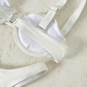 Badeanzug von Frauen in X, White Bikini Set, Badebekleidung im koreanischen Stil, rotes Badeanzug, Badebekleidung, 2 Stück, 2024 6 Hauptverkaufsbikini Red Dental - №5