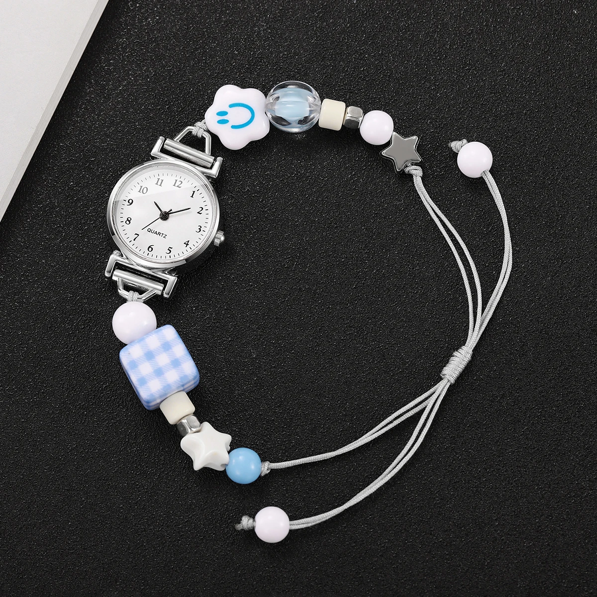 New College Style Women's Watch Sweet Diversified Round Dial Student Leisure Pulling Rope Strap Quartz Watch (Box Not Included)