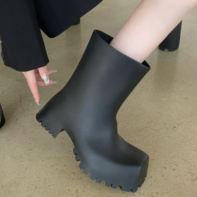Brand Designer Rain Boots Women Non-slip Square Toe Fashion Short Shoes Female New 2025 Straight Waterproof Platform Women Boots