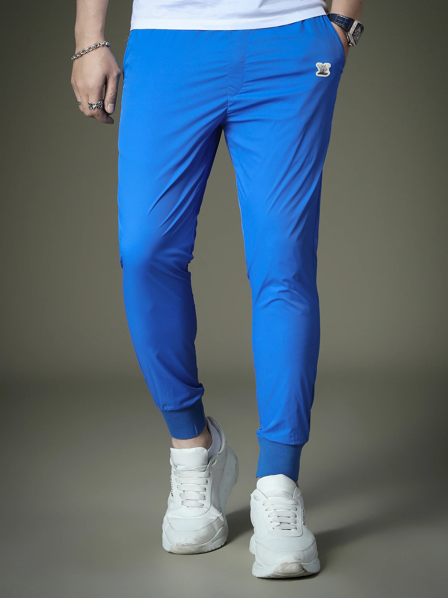 

Men's Versatile Casual Nine-Foot Long Ice Silk Qui-Dry Thin Sport Straight Leggings Summer Faionable Slim Fit Elastic Waist