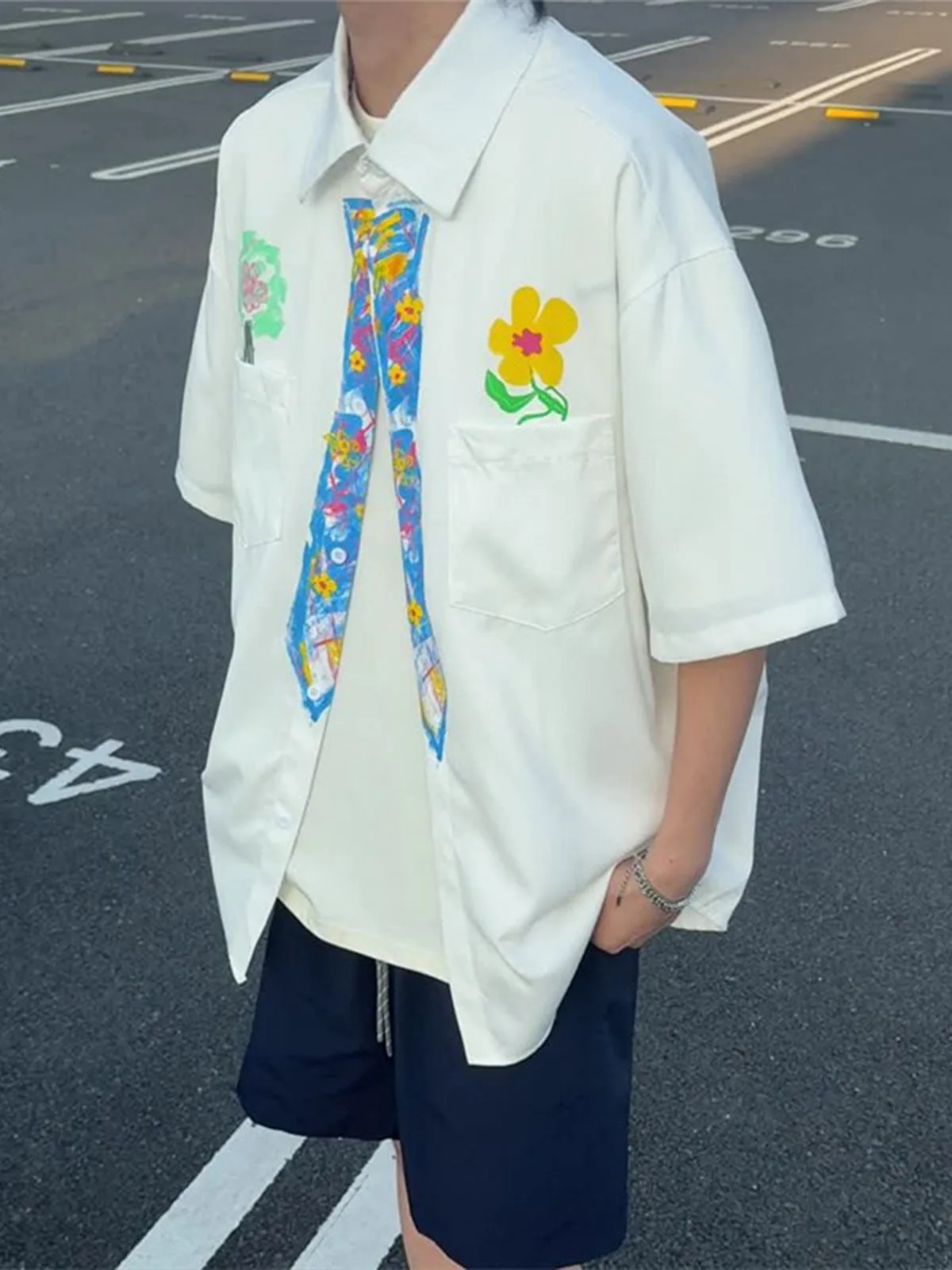 Doodle Printed Loose Fit Lightweight Short Sleeve Shirt Youth Casual Style Summer Fashion Outerwear for Men