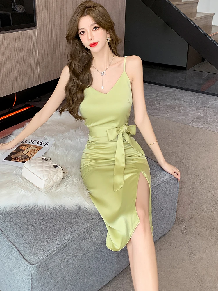 Vestido Midi verde elegante con lazo para mujer, vestido Sexy ajustado con cuello en V, vestido de noche de fiesta de moda coreana, 2024