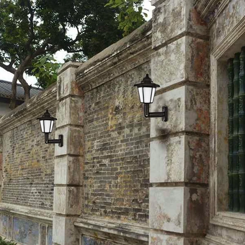 ร้อน! 2 X พลังงานแสงอาทิตย์ LED สวนกลางแจ้งรั้วโคมไฟติดผนังโคมไฟ Light Sensor