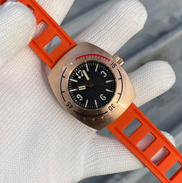 STEELDIVE Men Automatic Watch Pilot 44mm Bronze Tonneau Mechanical Wristwatch Dive 2000m Waterproof BGW-9 Luminous Sapphire NH35