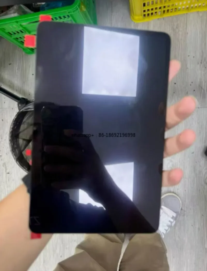 Applies To --Red Devils Screen Accessory, Model Np05j (not The Entire Red Devils Tablet)