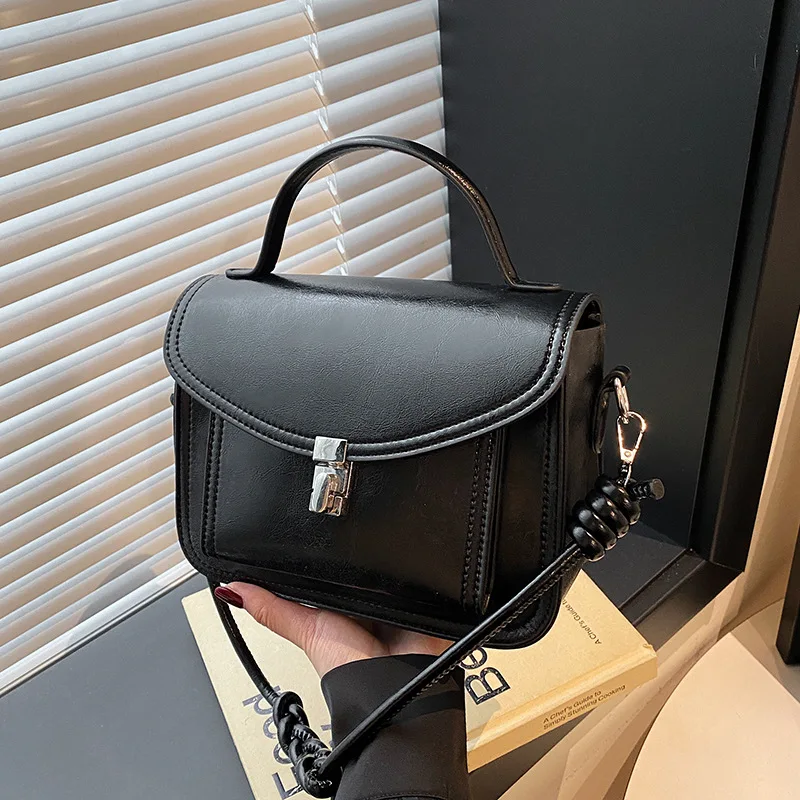 

2025 Vintage Tote Bag, Luxe Top Handle Purse for Women, Minimalist Solid Color Crossbody, Niche Day to Night Bag, Textured Sling