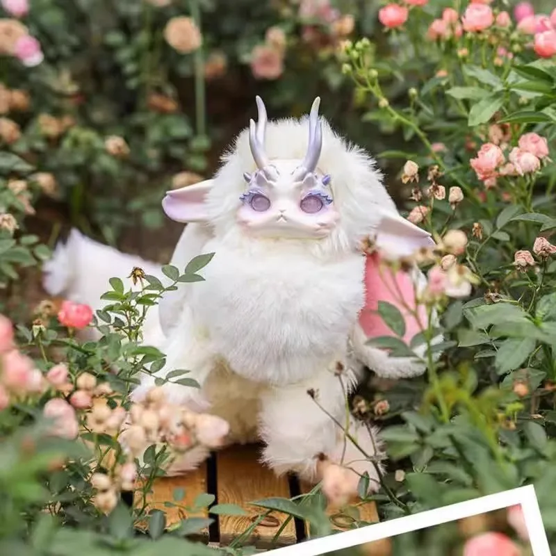 Рисунок 5 - Официальная большая плюшевая кукла кролика-дракона 400