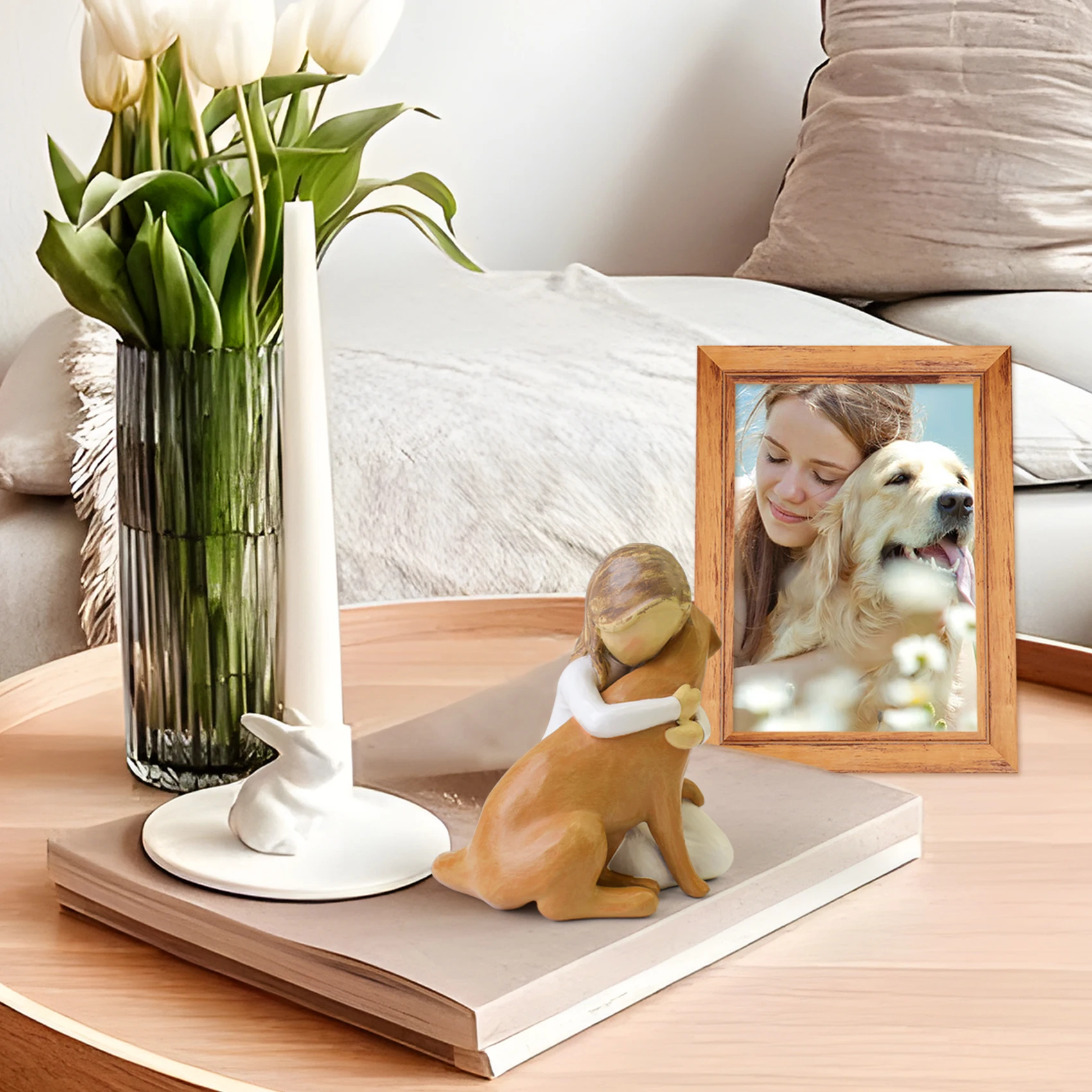 Dog commemorative gift, sculpture of girls and dogs, handmade resin sculpture, durable and not easily damaged