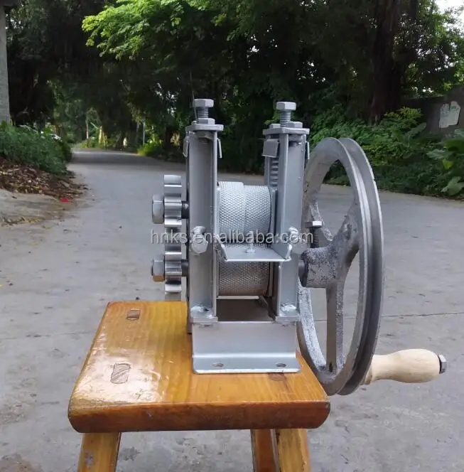 Low Price Home Use Bamboo Splitting Machine Bamboo Strip Willow Rattan Separator Cutting Machine