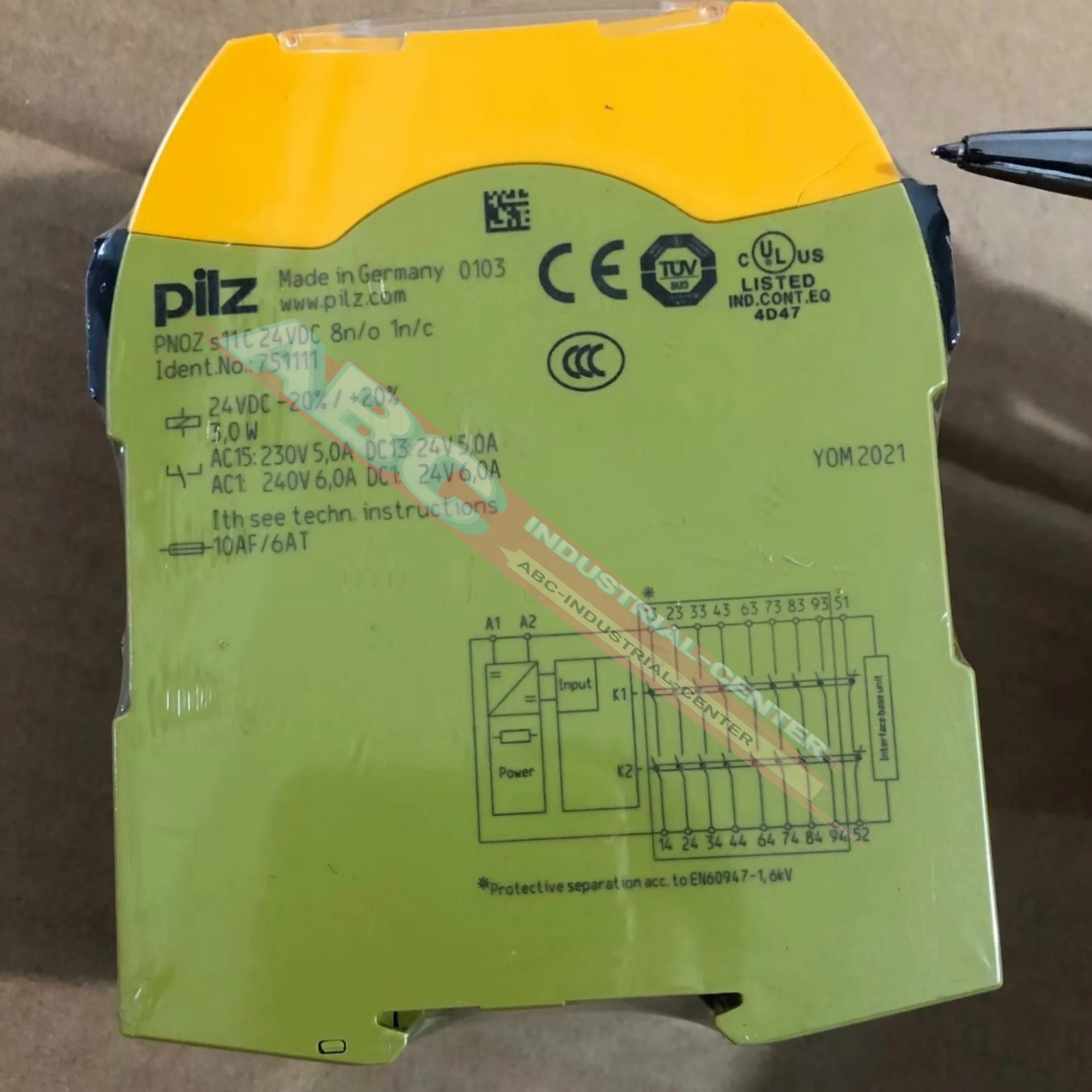 

Реле безопасности 751111 772138, новое в коробке