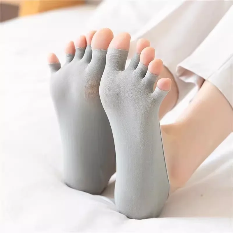 1Pair Fashion Summer Thin Toe Sock Slippers Women Lady Invisible Silicone Anti-Slip Five Finger Socks