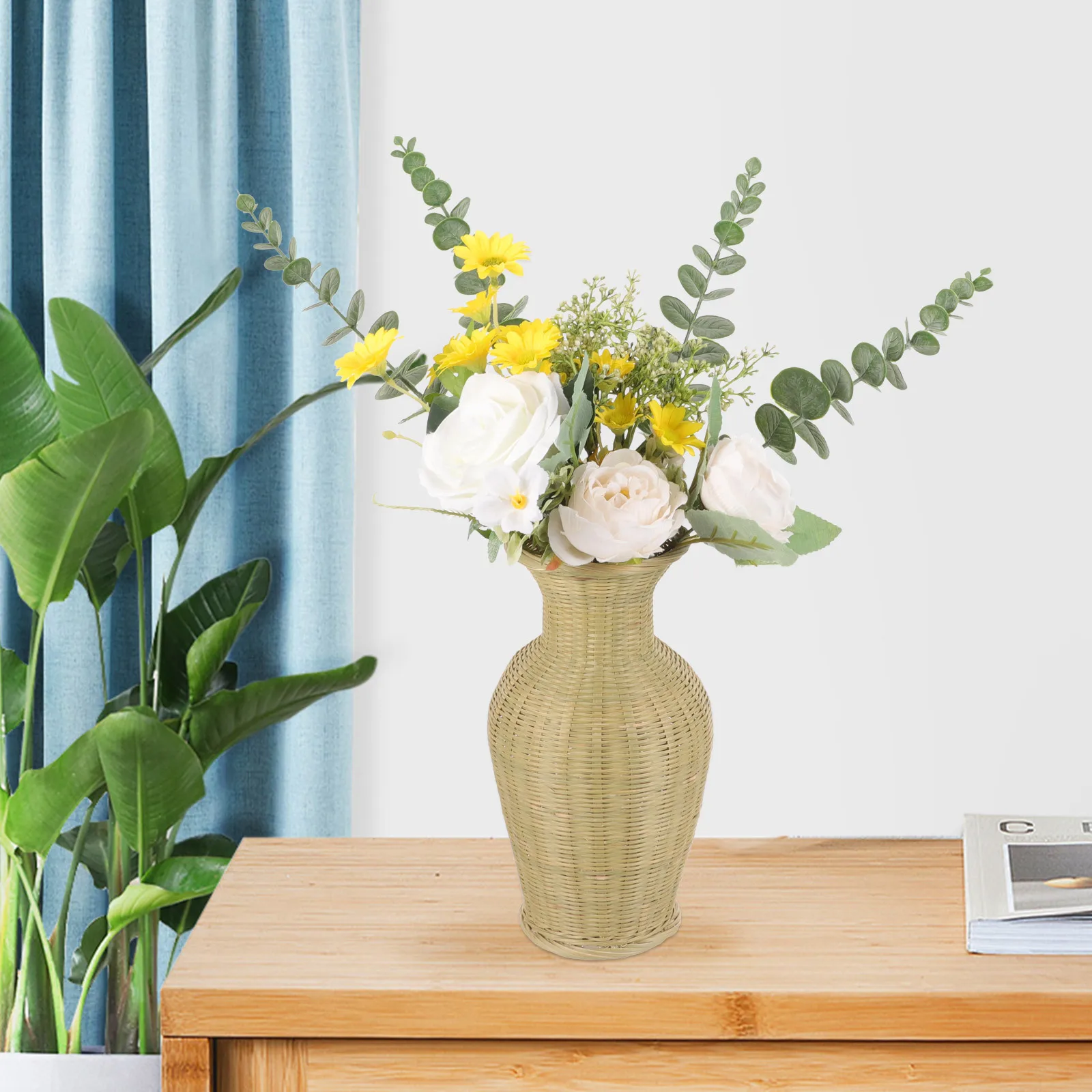 

Hand Woven Bamboo Vase Minimalist Decorative Flower Basket Stable Base Exquisite Vase for Room Decoration Gift Friends