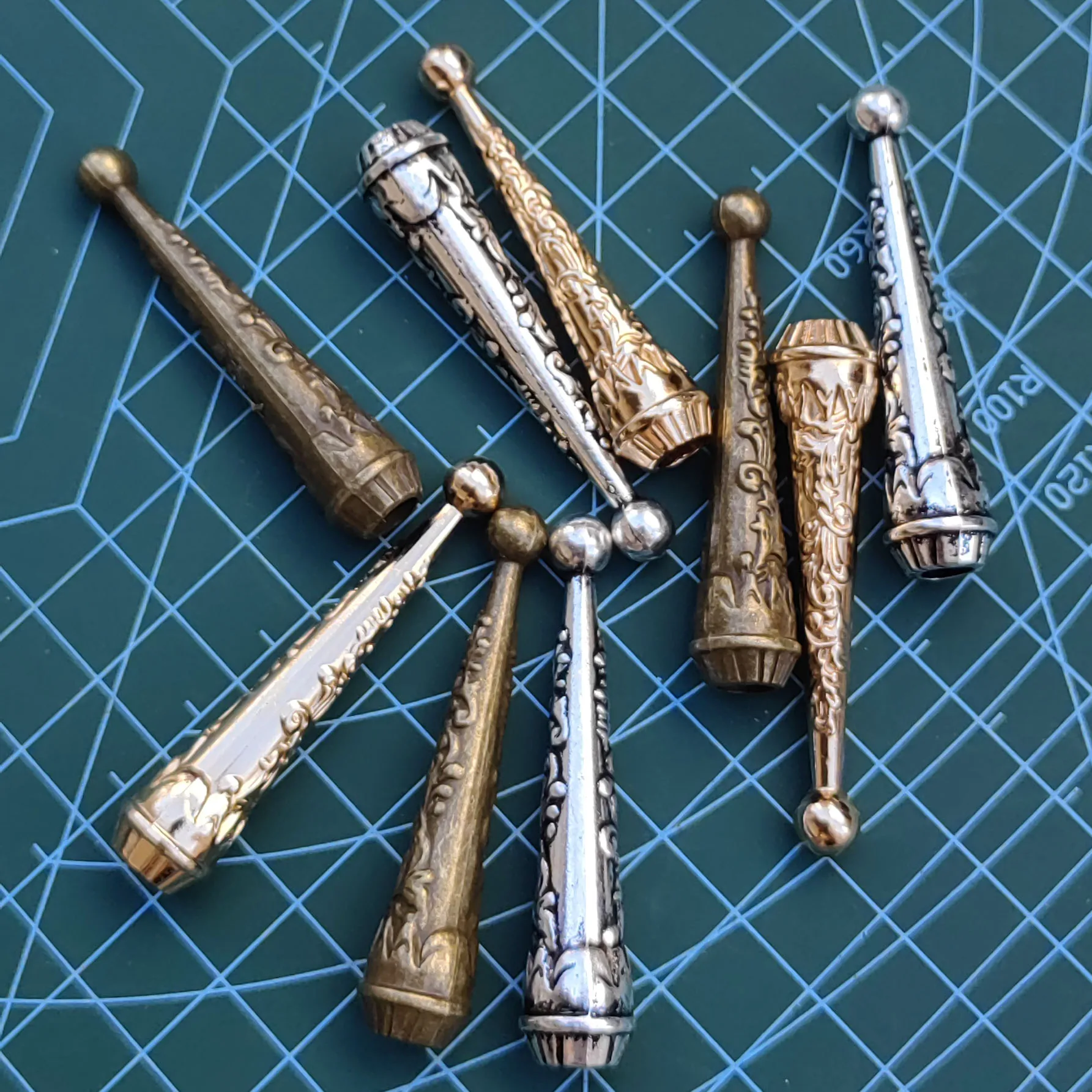 Puntas de corbata de Bolo, tapas de extremo de repuesto, tapa de Bolo larga de aleación, hebilla de repuesto, hallazgos de moda para collar de bolo, 12 Uds.
