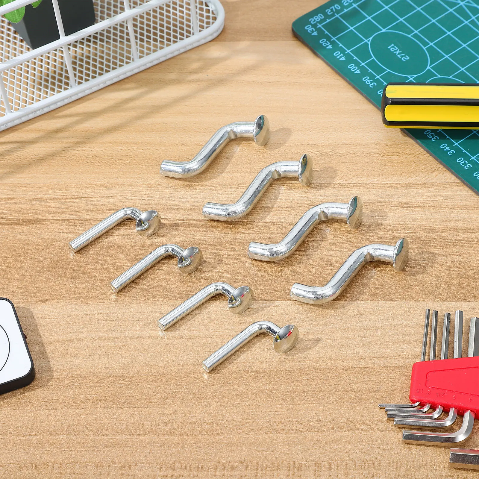 50Pcs Insurance Locking Pins Shape Rivet Angle Safety Clips Heavy Duty Rack Clips for Warehouse Shelving Locking Pin Backs